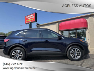 Used 2021 Ford Escape SEL image 1