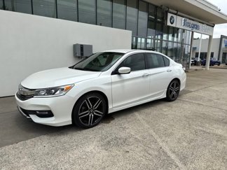 Used 2017 Honda Accord Sport Special Edition image 1