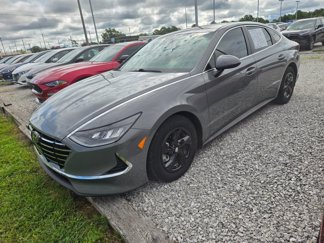 Used 2022 Hyundai Sonata SE image 1