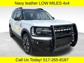 Used 2023 Ford Bronco Sport Outer Banks image 1