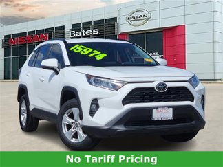 Used 2020 Toyota RAV4 XLE image 1