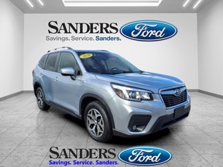 Used 2020 Subaru Forester Premium image 1
