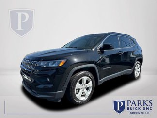 Used 2022 Jeep Compass Latitude w/ Sun and Sound Group image 1