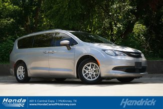 Used 2021 Chrysler Voyager Lxi image 1