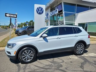 Used 2019 Volkswagen Tiguan SE w/ 3rd Row Seat Package image 1