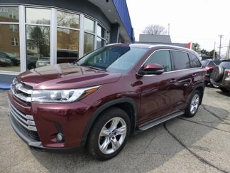Used 2017 Toyota Highlander Limited image 1