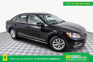 Used 2016 Volkswagen Passat 1.8T S image 1