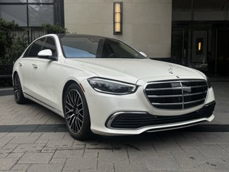 Used 2023 Mercedes-Benz S 580 4MATIC Sedan image 1