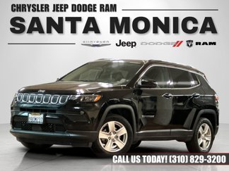 Certified 2022 Jeep Compass Latitude w/ Convenience Group image 1