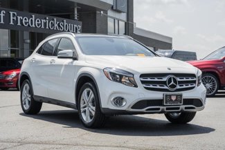 Used 2018 Mercedes-Benz GLA 250 4MATIC image 1