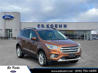 Used 2017 Ford Escape SE image 1
