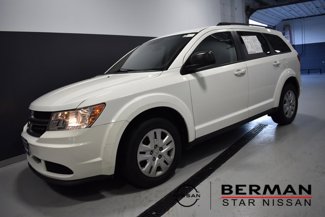 Used 2016 Dodge Journey SE w/ Flexible Seating Group image 1