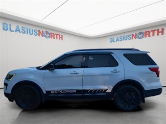 Used 2019 Ford Explorer XLT w/ Equipment Group 202A image 1