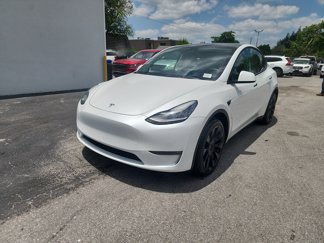 Used 2021 Tesla Model Y Long Range image 1
