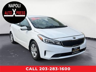 Used 2017 Kia Forte LX image 1