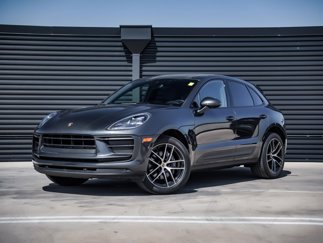Certified 2022 Porsche Macan image 1