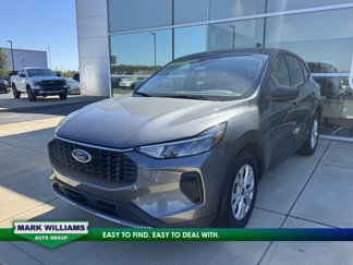 New 2025 Ford Escape Active w/ Cold Weather Package video 1