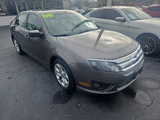 Used 2010 Ford Fusion SE image 1