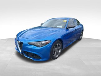 Used 2017 Alfa Romeo Giulia AWD w/ Sport Appearance Package image 1