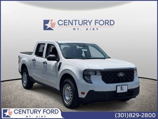 New 2025 Ford Maverick XL image 1