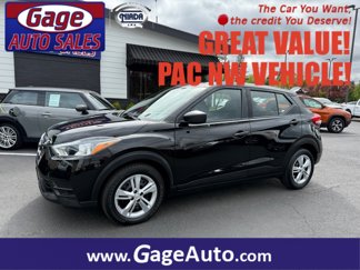 Used 2020 Nissan Kicks S image 1