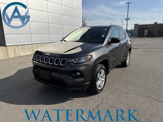 Used 2022 Jeep Compass Latitude image 1