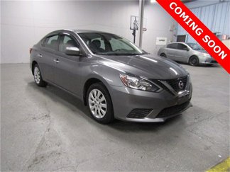 Used 2019 Nissan Sentra S image 1