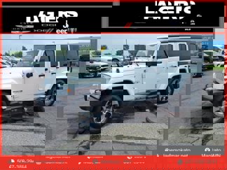 Used 2018 Jeep Wrangler Unlimited Sahara image 1