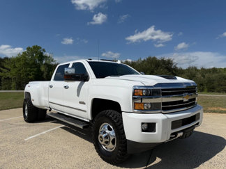 Used 2019 Chevrolet Silverado 3500 High Country w/ Duramax Plus Package image 1