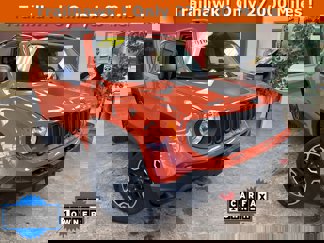 Used 2016 Jeep Renegade Trailhawk w/ Cold Weather Group image 1