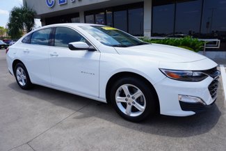 Used 2022 Chevrolet Malibu LS w/ Driver Confidence Package II image 1