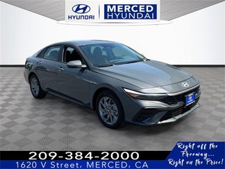 New 2025 Hyundai Elantra Blue image 1