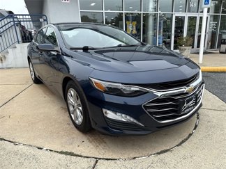 Used 2019 Chevrolet Malibu LT w/ Leather Package image 1