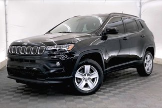 Used 2022 Jeep Compass Latitude image 1