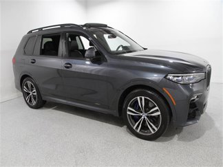 Used 2020 BMW X7 M50i image 1