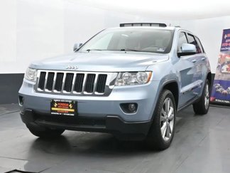 Used 2013 Jeep Grand Cherokee Laredo image 1
