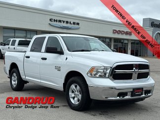 Used 2022 RAM 1500 SLT image 1
