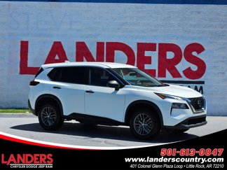 Used 2021 Nissan Rogue S image 1