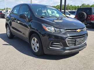 Used 2020 Chevrolet Trax LS image 1