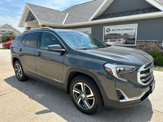 Used 2019 GMC Terrain SLT w/ Infotainment Package II image 1