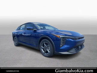 New 2025 Kia K4 LXS image 1