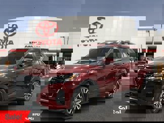 Used 2024 Nissan Kicks SV image 1