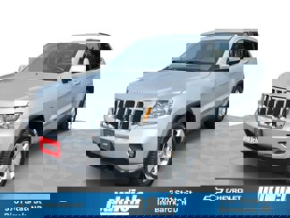 Used 2013 Jeep Grand Cherokee Laredo image 1