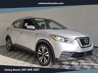 Used 2020 Nissan Kicks SV image 1