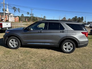 Used 2023 Ford Explorer XLT w/ Equipment Group 202A image 1