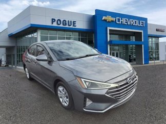 Used 2019 Hyundai Elantra SE image 1