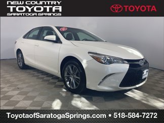 Used 2017 Toyota Camry SE image 1