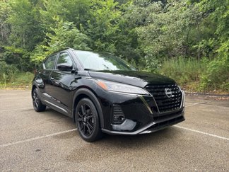 Certified 2024 Nissan Kicks SR image 1