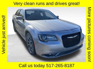Used 2018 Chrysler 300 S image 1