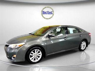Used 2013 Toyota Avalon XLE image 1